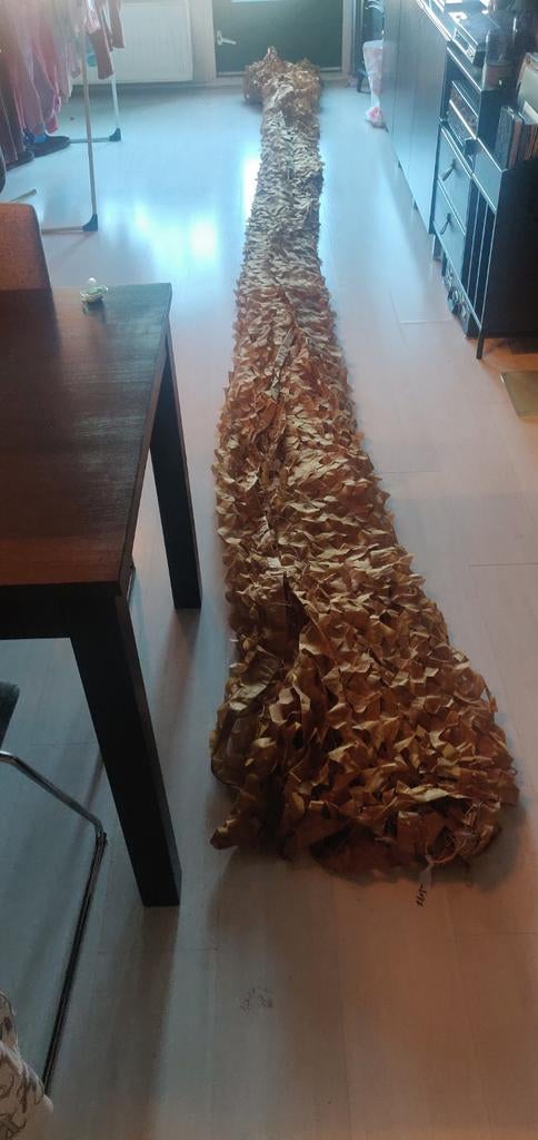 Camouflage net , dessert camel kleur . 6 m bij 5 m, Huis en Inrichting, Woonaccessoires | Zuilen en Pilaren, Ophalen, Zo goed als nieuw