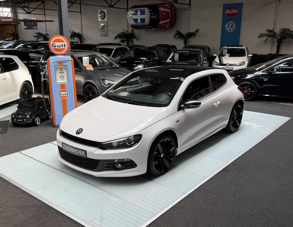 Volkswagen Scirocco 1.4 TSI Maxton! Cruise! Navi! Clima!, Gebruikt, 4 cilinders, 1290 kg, Origineel Nederlands