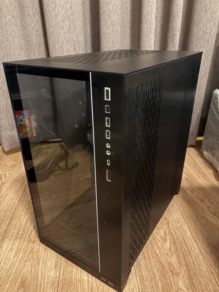 Lian Li PC-O11 Dynamic XL ROG Certified, Ophalen, Gebruikt