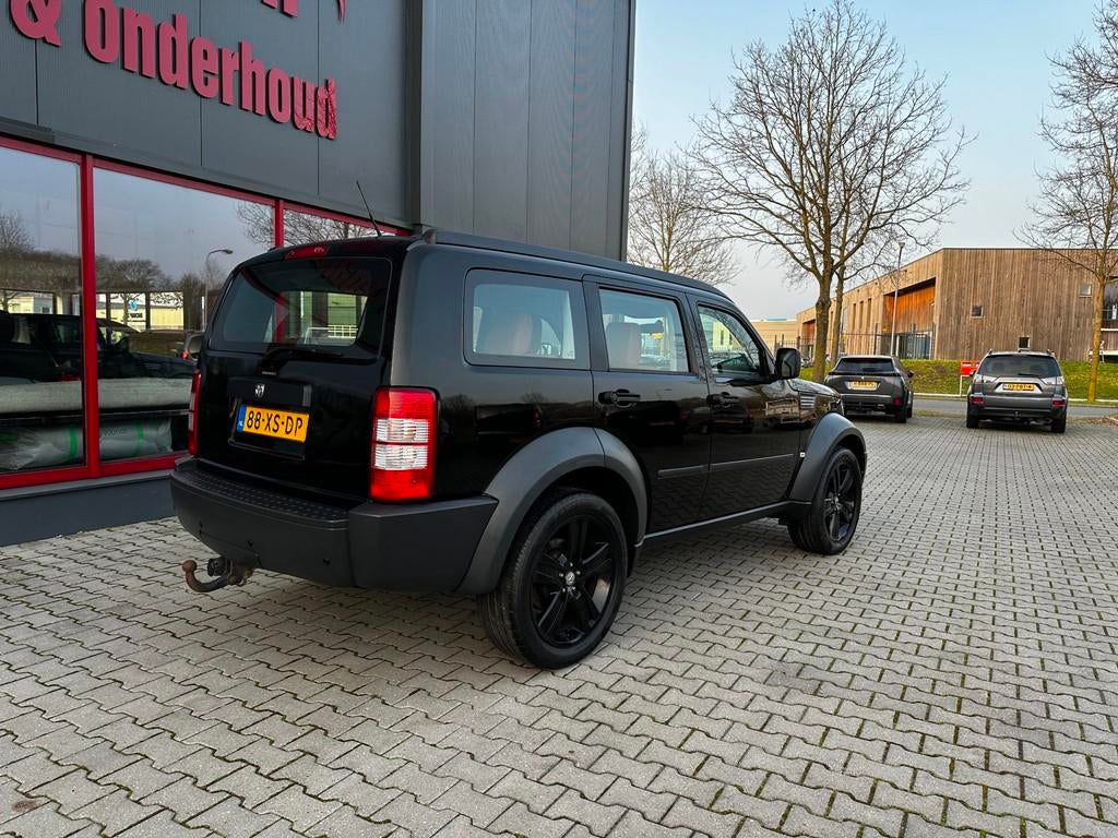 Dodge Nitro 3.7 V6 SE / LPG G-3 / AUTOMAAT / TREKHAAK /, Automaat, 3700 cc, Gebruikt, Zwart