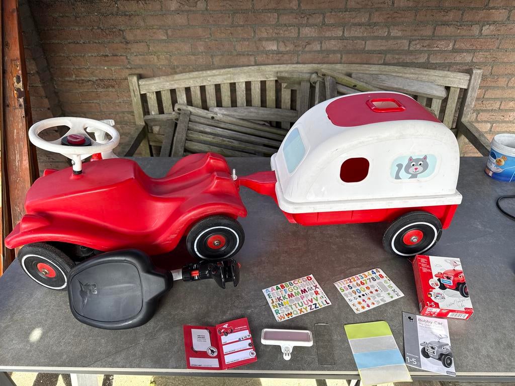 Big Bobby loopauto met aanhanger, rugsteun en accessoires, Ophalen of Verzenden, Gebruikt, Loopvoertuig
