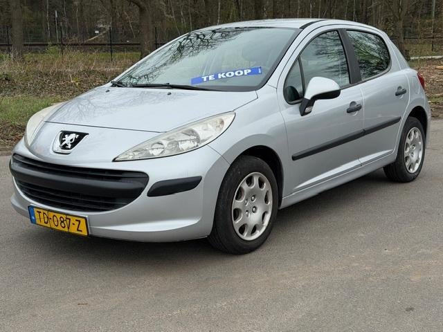 Peugeot 207 1.4 5DRS 2007 Grijs Airco, Voorwielaandrijving, Stof, 1360 cc, Zwart