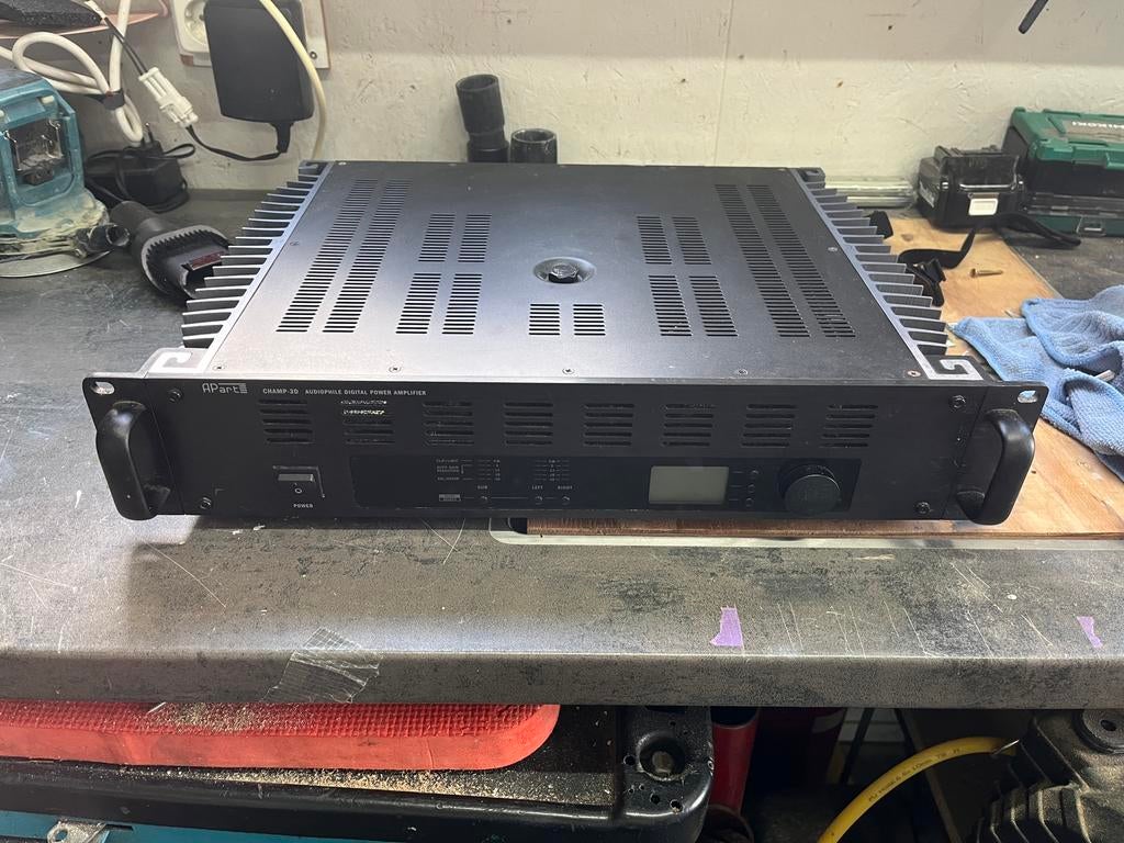 APART Audio CHAMP-3D - 3 kanaals DSP versterker, 120 watt of meer, Ophalen, Overige merken, Gebruikt