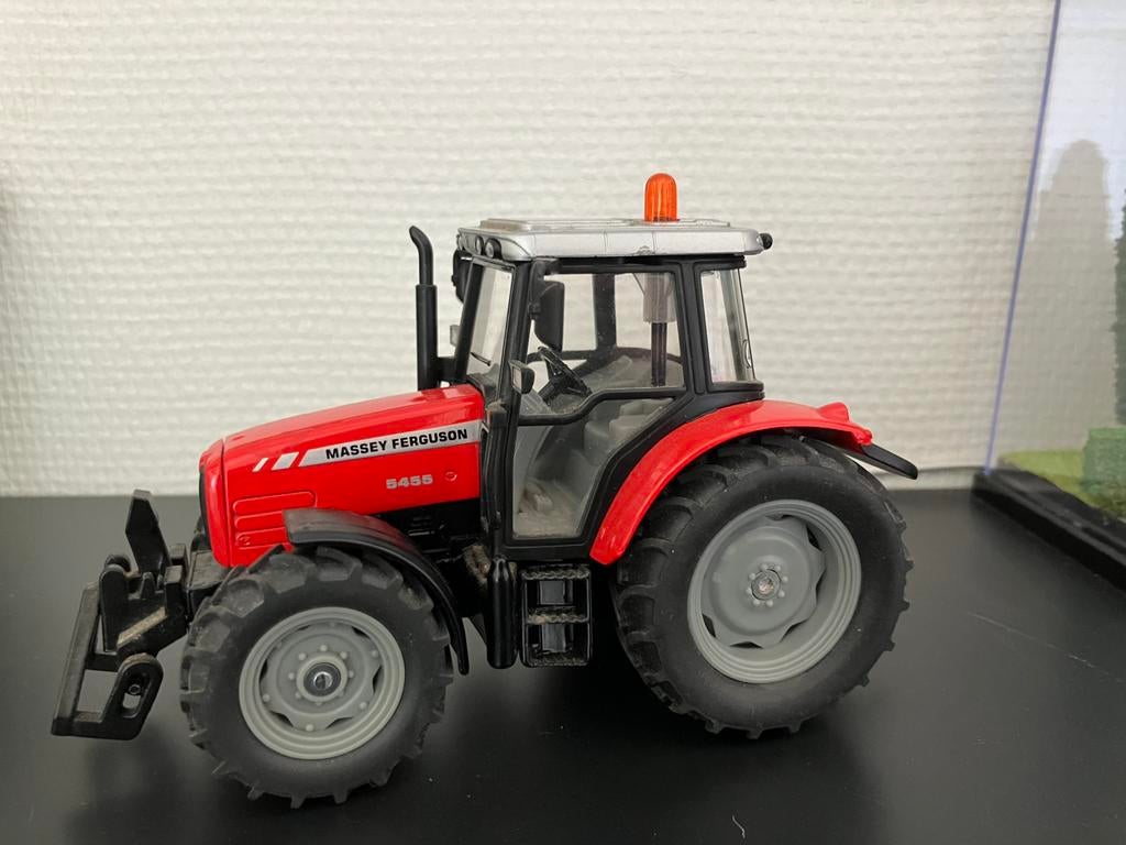 mf 5455 siku 1:32, Ophalen of Verzenden, Gebruikt, Tractor of Landbouw, SIKU