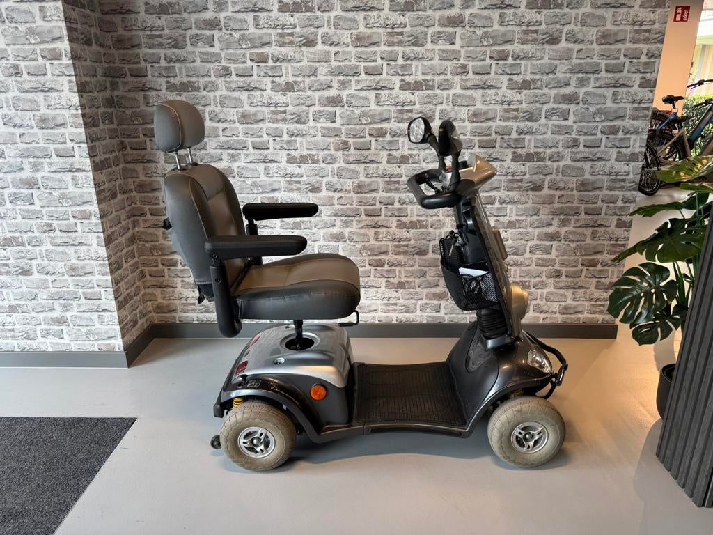 Zeer nette Kymco Midi XLS scootmobiel!, Ophalen, Gebruikt, Kymco, 26 t/m 35 km