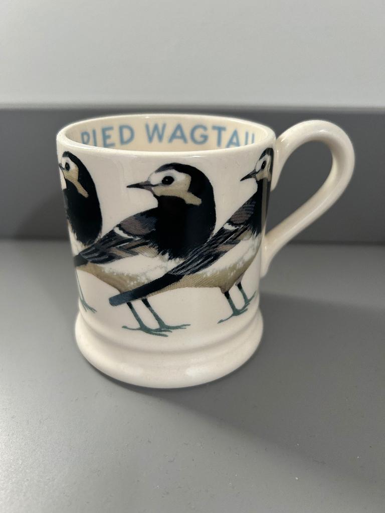 Emma Bridgewater 1/2 pint mug Wagtail, Nieuw, Ophalen of Verzenden, Overige stijlen, Kop(pen) en/of Schotel(s)