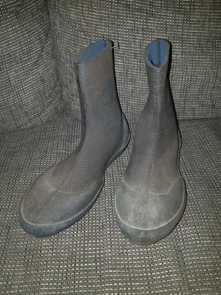Surfschoenen wetsuit schoenen kitesurfen maat 38, Ophalen of Verzenden, Gebruikt, Dame of Heer