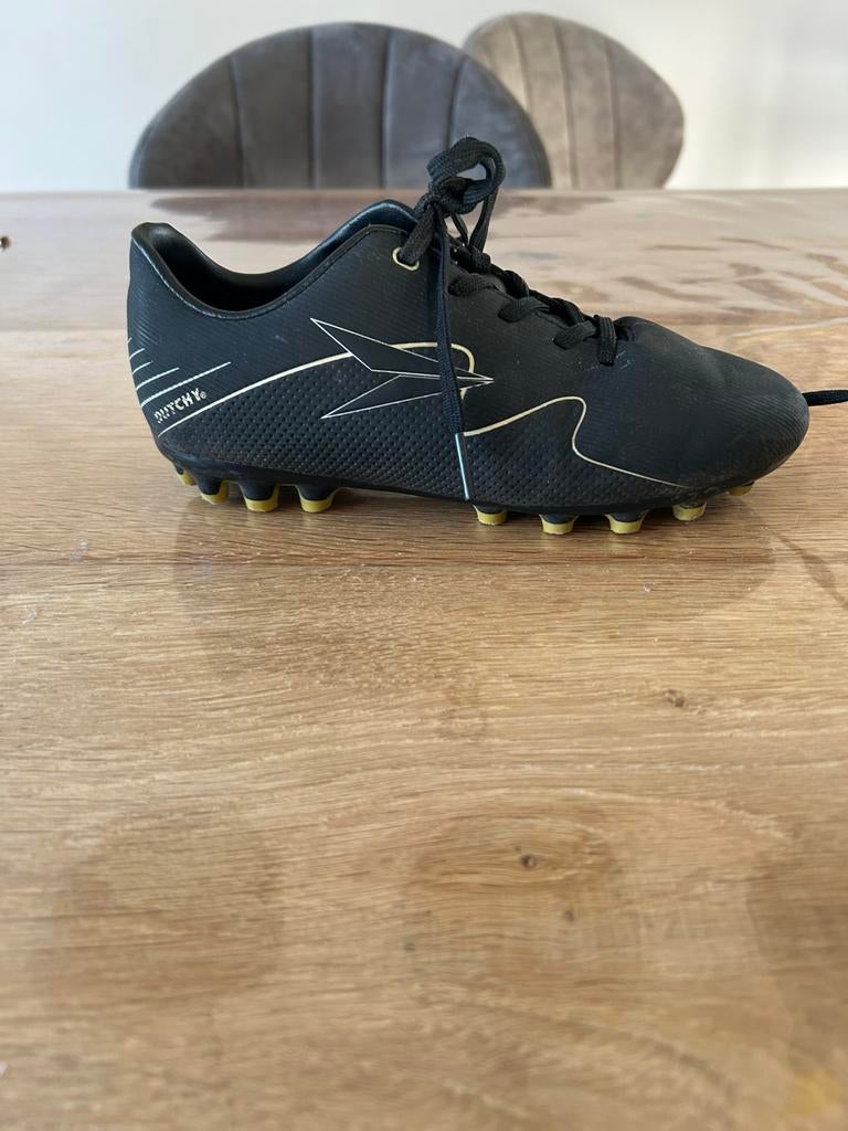 Voetbalschoenen maat 33, Sport en Fitness, Voetbal, Gebruikt, Maat XS of kleiner, Schoenen, Ophalen of Verzenden
