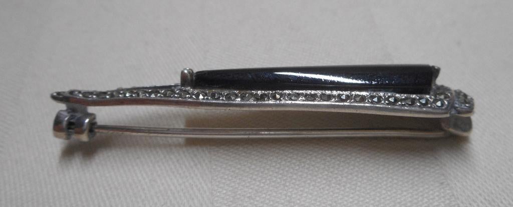 Zilveren antieke broche met onyx en markasiet nr.1742, Sieraden, Tassen en Uiterlijk, Antieke sieraden, Verzenden, Zilver, Broche