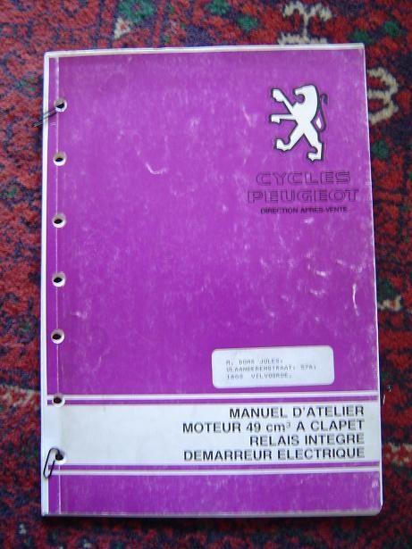 PEUGEOT 105 1981 frans werkplaatsboek 12 volts instalatie, Fietsen en Brommers, Ophalen of Verzenden
