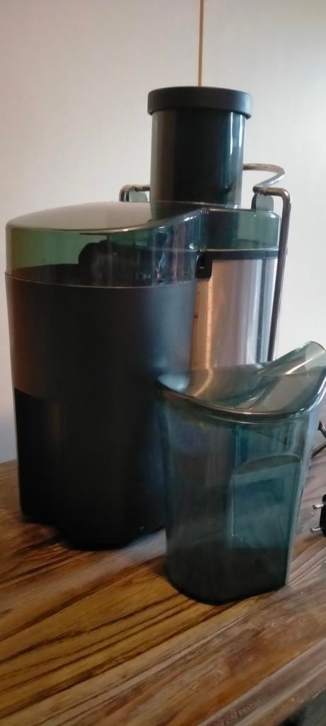 Mooie Juicer voor sap, Ophalen, Zo goed als nieuw, Elektrisch, Sapcentrifuge