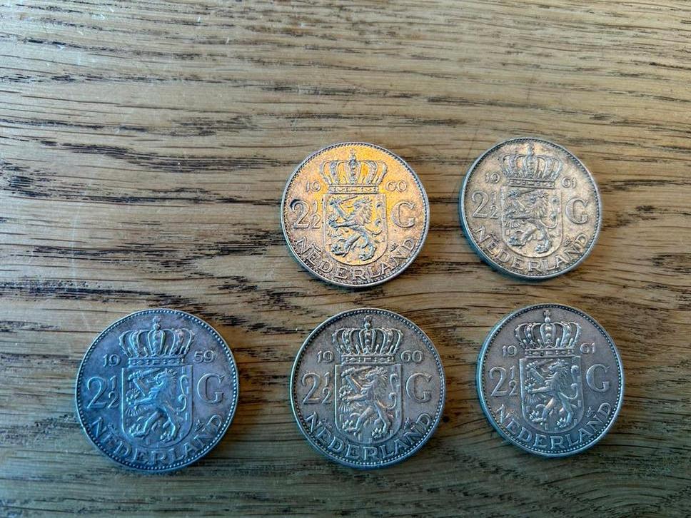 5 zilveren 2,5 munten, Postzegels en Munten, Munten | Nederland, Ophalen of Verzenden, Koningin Juliana