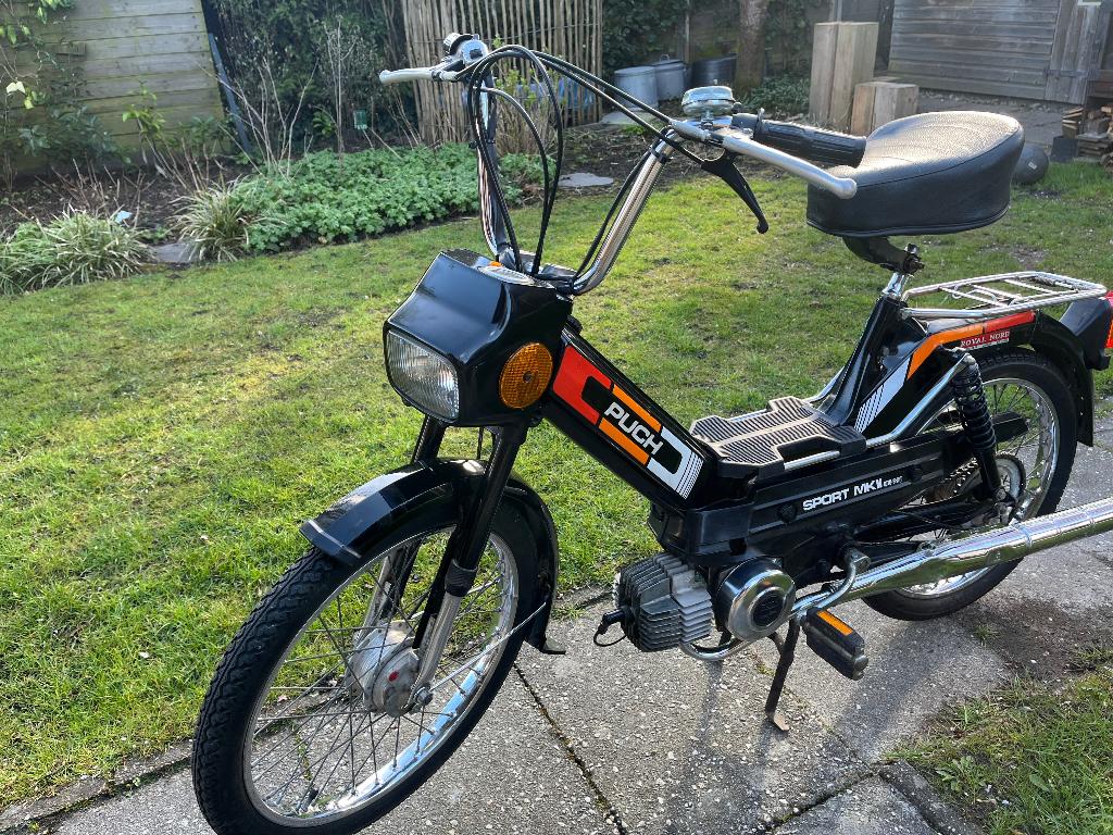 Nette Puch maxi in originele lak, Fietsen en Brommers, Brommers | Puch, Ophalen, Zo goed als nieuw, Maxi