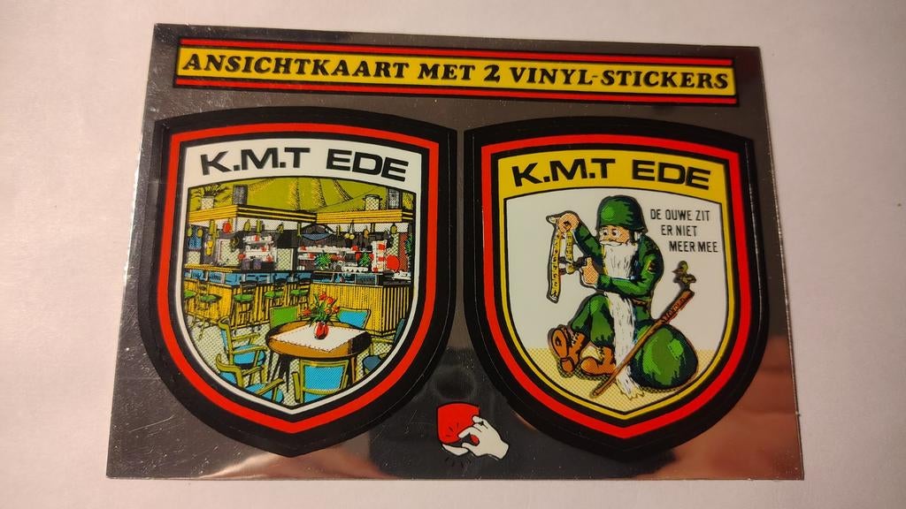 Ede K.M.T. EDE ANSICHTKAART MET 2 VINYL-STICKERS, Verzamelen, Ansichtkaarten | Nederland, Ophalen of Verzenden, 1980 tot heden