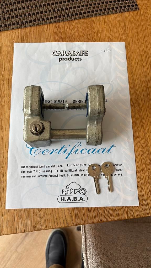 Robstop caravanslot met certificaat, Ophalen, Zo goed als nieuw