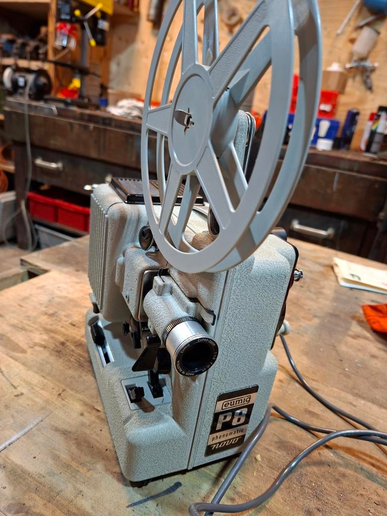 Vintage Eumig P8 Phonomatic Nova Super 8 Filmprojector, Ophalen of Verzenden, Gebruikt