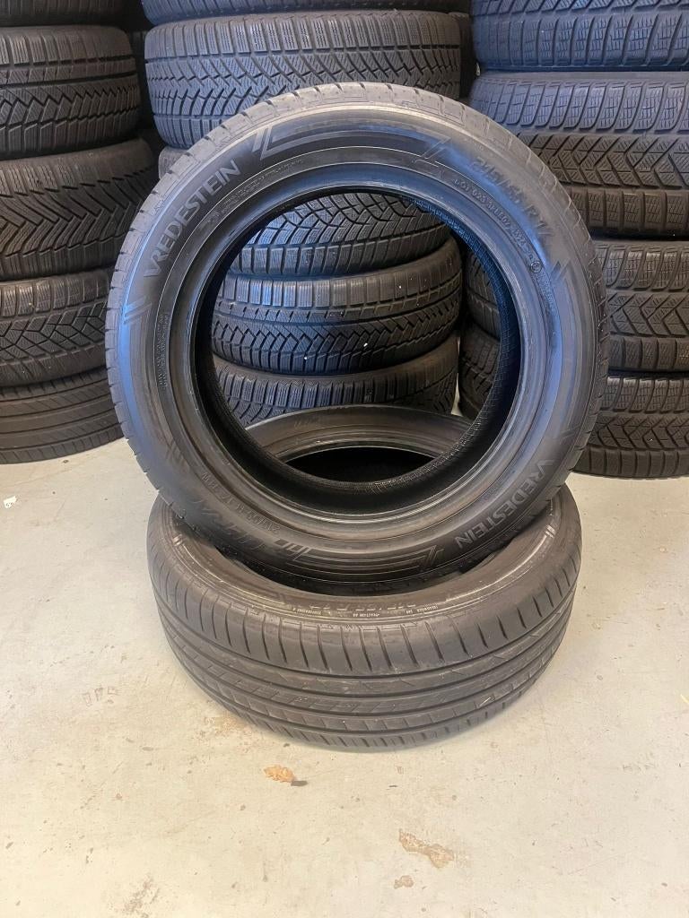 2x 215/55R17 Vredestein Zomerbanden, 17 inch, Ophalen of Verzenden, Vredestein, Customer.nl@apollotyres.com