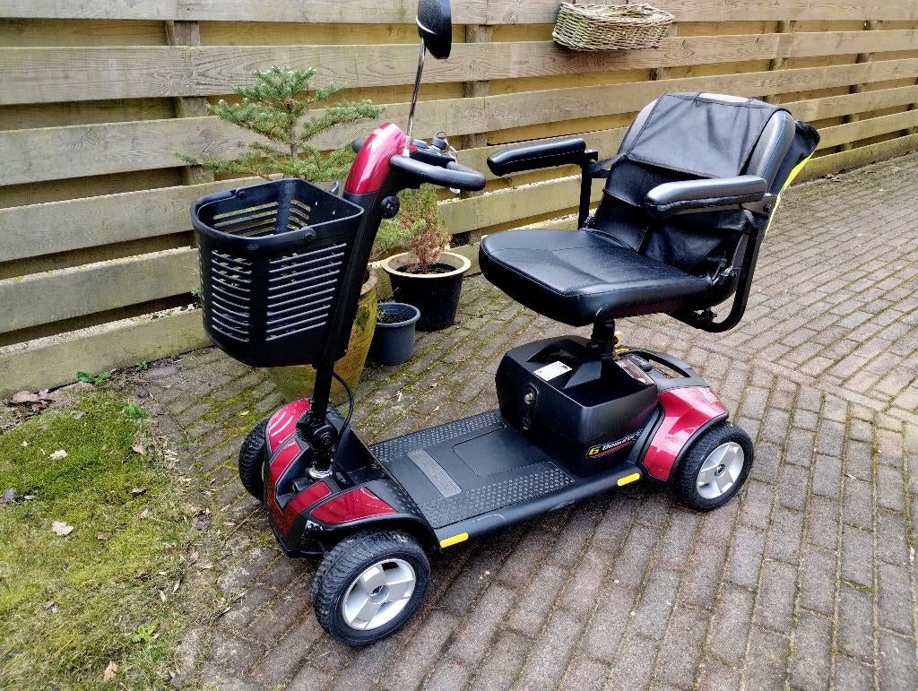 Scootmobiel PractiComfort 6  (nieuwe accu’s), Overige merken, Gebruikt, Ophalen of Verzenden, 36 t/m 45 km