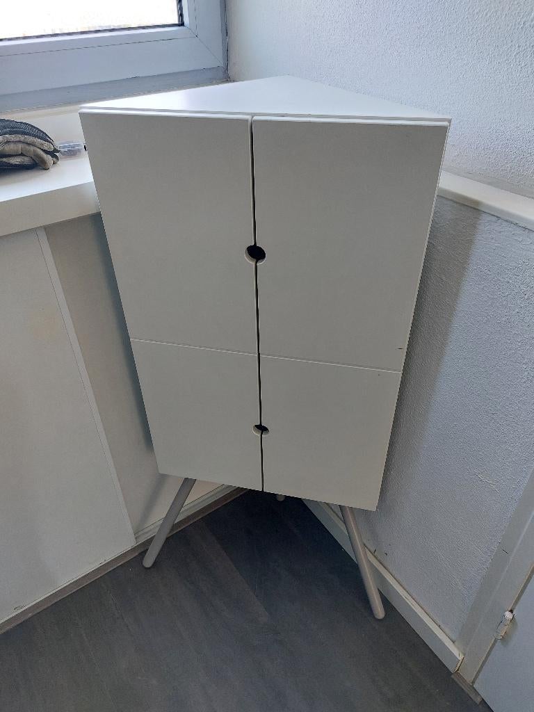 hoekkastje, Huis en Inrichting, Kasten | Overige, Ophalen, Gebruikt