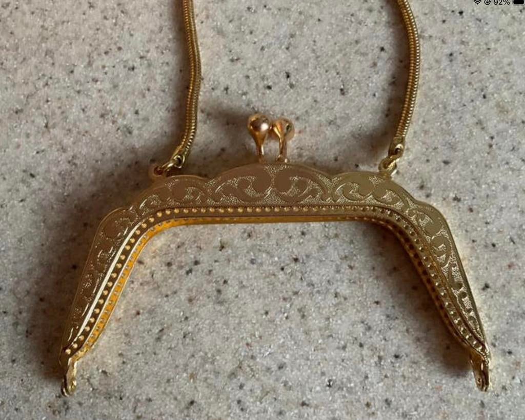 Goudkleurige beugel om een tasje te maken, Ophalen of Verzenden