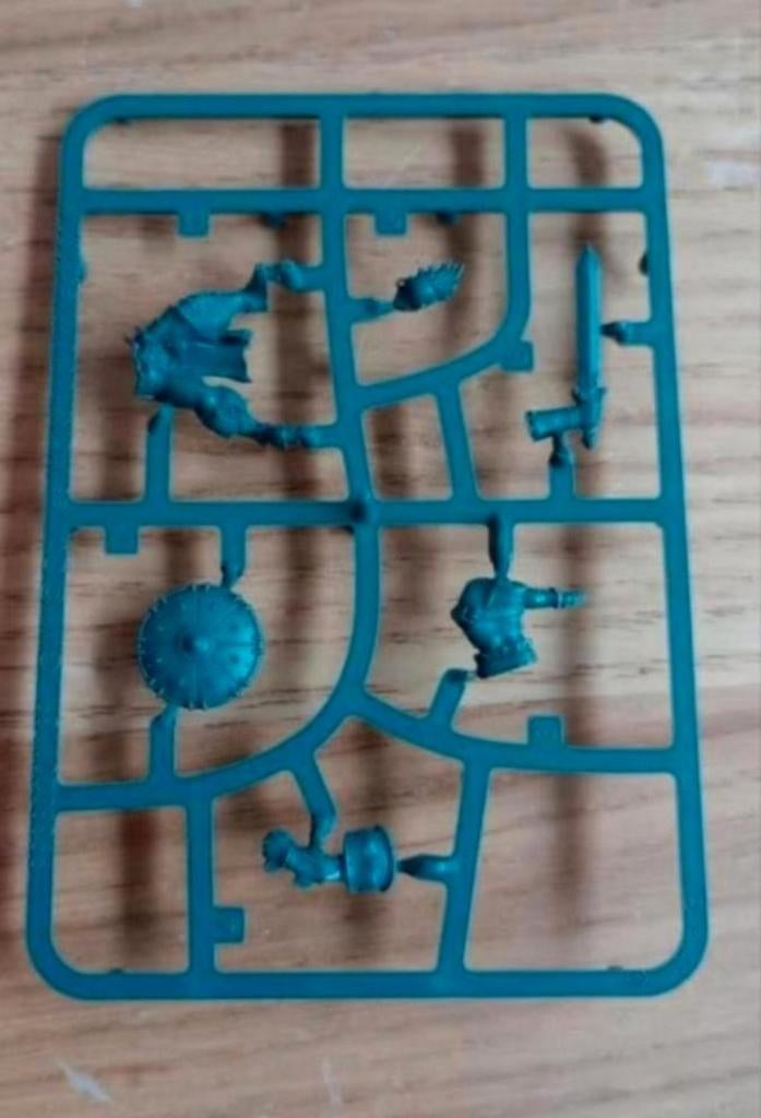 Warhammer warcry Darkoath savagers new sprue only

€4 per st, Hobby en Vrije tijd, Wargaming, Ophalen of Verzenden, Nieuw, Warhammer
