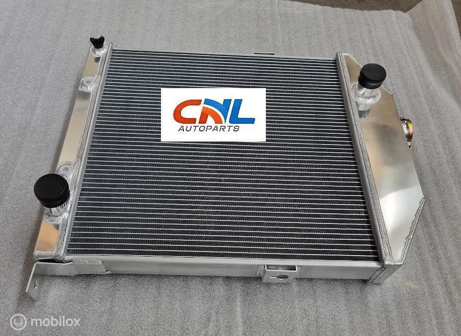 Radiateur Ford Car w/Chevy V8 Aluminum Radiator 1942-1948, Auto-onderdelen, Nieuw, Ophalen of Verzenden