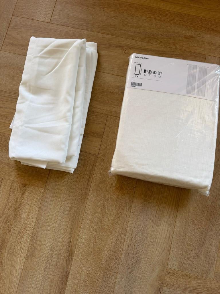 IKEA SILVERLÖNN vitragegordijnen, wit (2 paar, 4 gordijnen), Huis en Inrichting, Ophalen, 200 cm of meer, Wit, 150 tot 200 cm