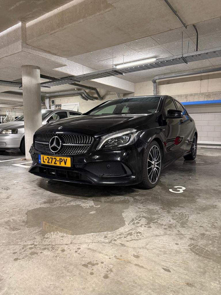 Mercedes A180 AMG Edition 2017 | Topstaat | Nieuwe banden, Auto's, Mercedes-Benz, 1295 kg, 4 cilinders, 1595 cc, 1200 kg