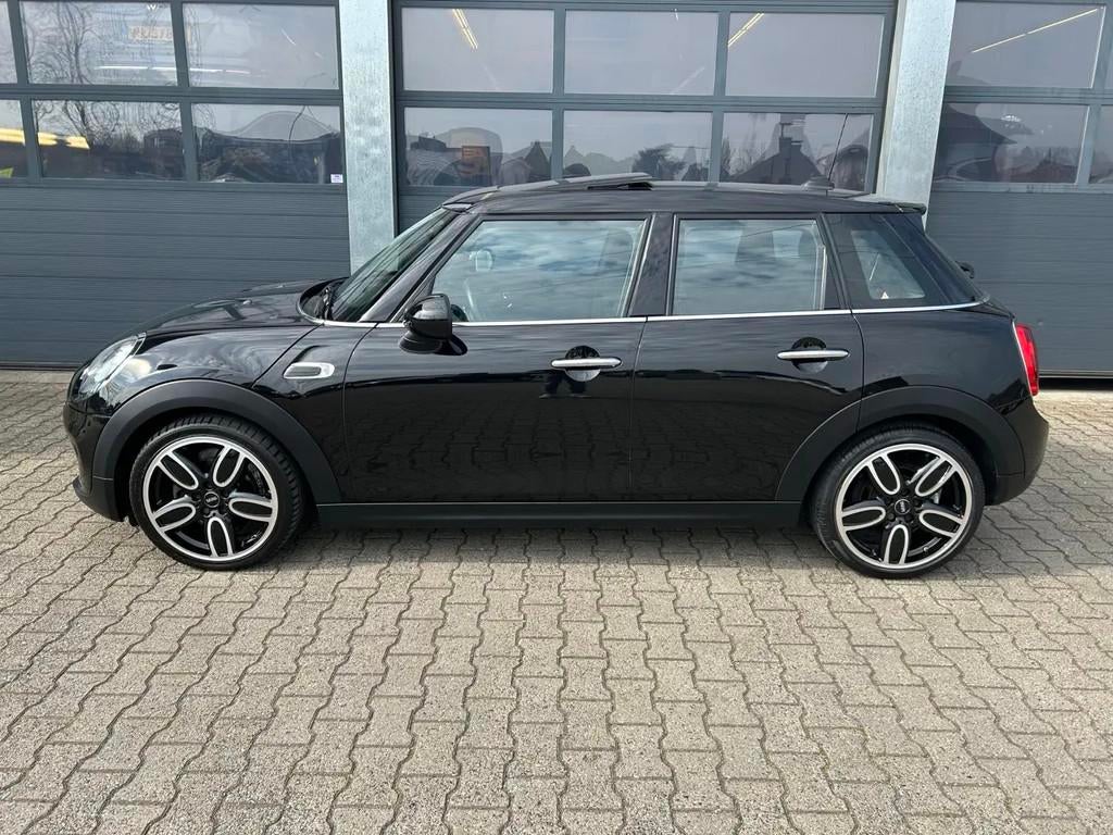 MINI Mini 1.5 COOPER Cooper Business line € 13.830,00, Gebruikt, Origineel Nederlands, Bedrijf, Handgeschakeld