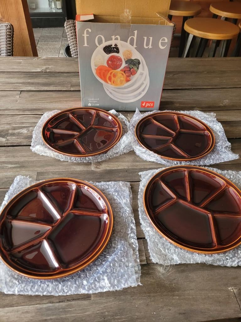 Fondue borden 4 stuks, Ophalen of Verzenden, Nieuw, Overige stijlen, Bord(en)