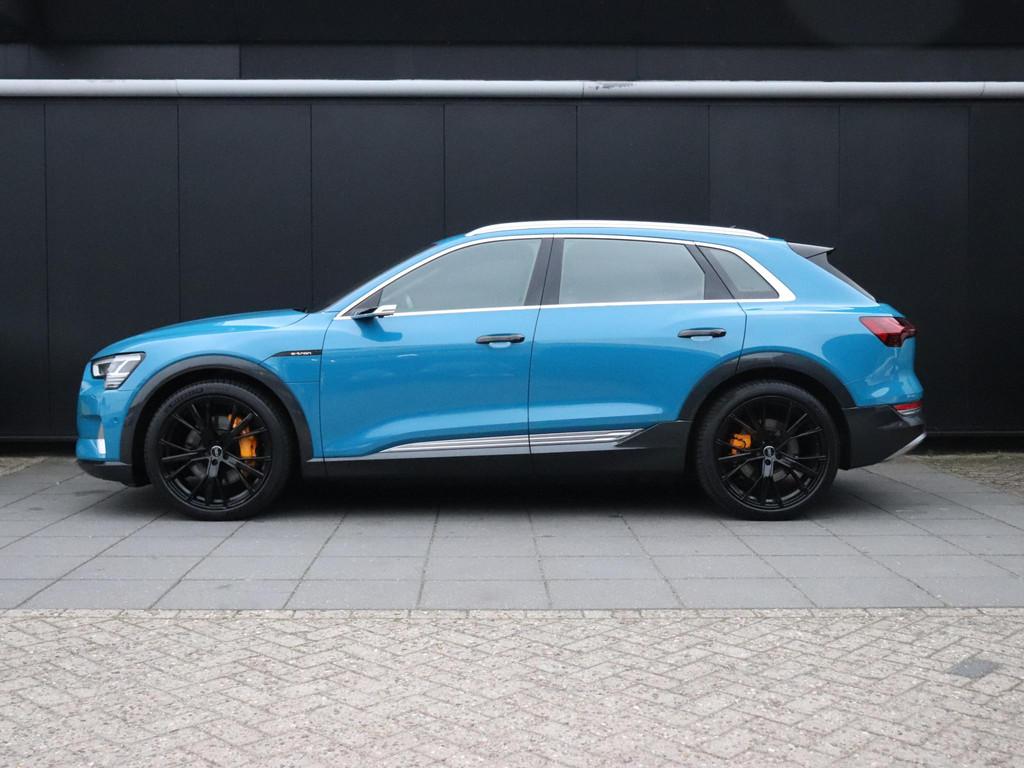 Audi e-tron e-tron 55 quattro advanced 95 kWh SOH 98%| LEDER, Automaat, 131 €/maand, 95 kWh, Blauw