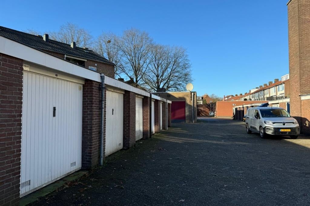 Te koop aangeboden: Garagebox Bachweg, Amersfoort
