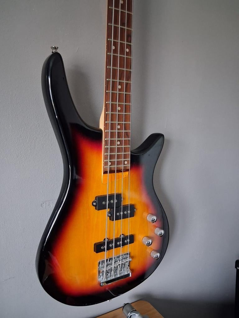 Fazley bas gitaar, Ophalen of Verzenden, Zo goed als nieuw