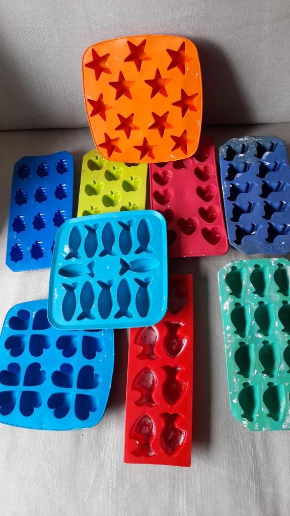 Gipsmallen en gips om te knutselen- inmiddels schoongemaakt, Ophalen of Verzenden, Gebruikt, Knutselwerk