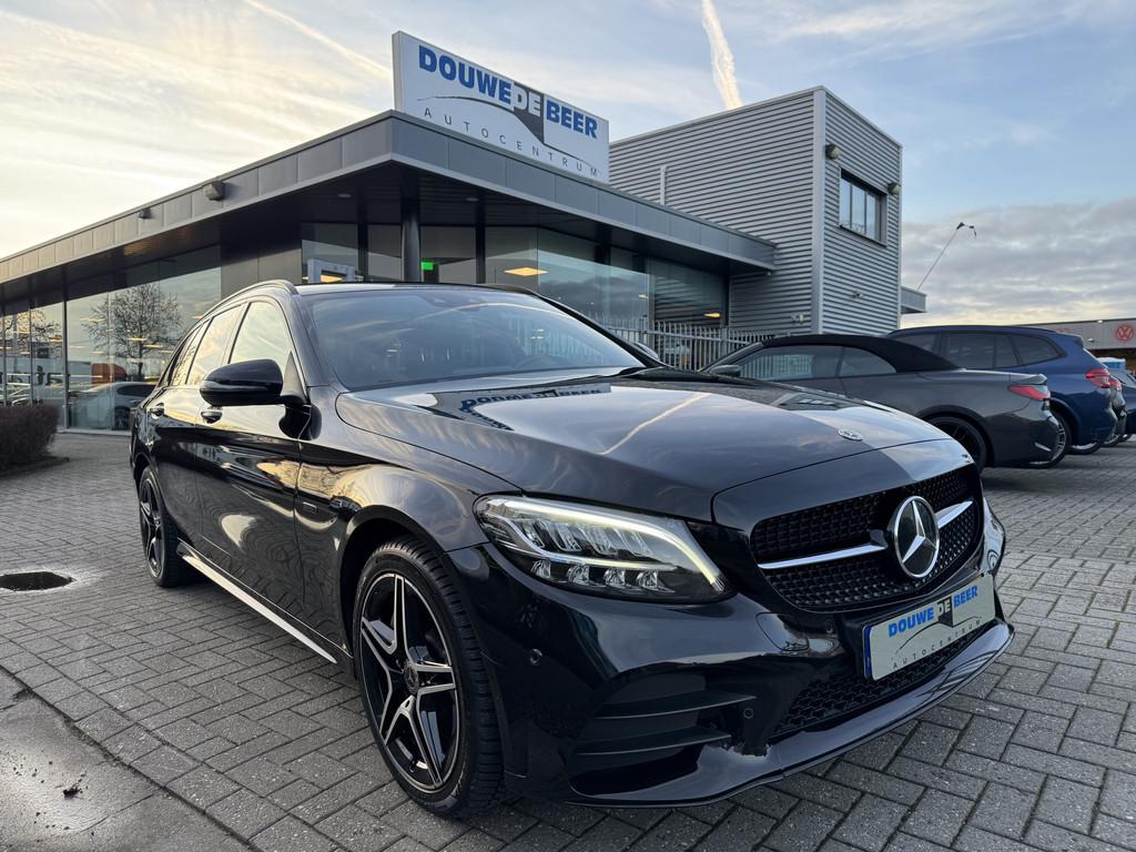 Mercedes-Benz C-Klasse Estate 300 e AMG Night Widescreen | T, 12 maanden, Achterwielaandrijving, Hybride Elektrisch/Benzine, 111 €/maand