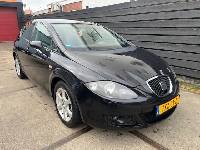 SEAT Leon 1.8 TFSI 25 Edition II AIRCO/SERVICE ONDERHOUD/APK, Auto's, Seat, Bedrijf, Te koop, Leon, ABS, Airbags, Airconditioning