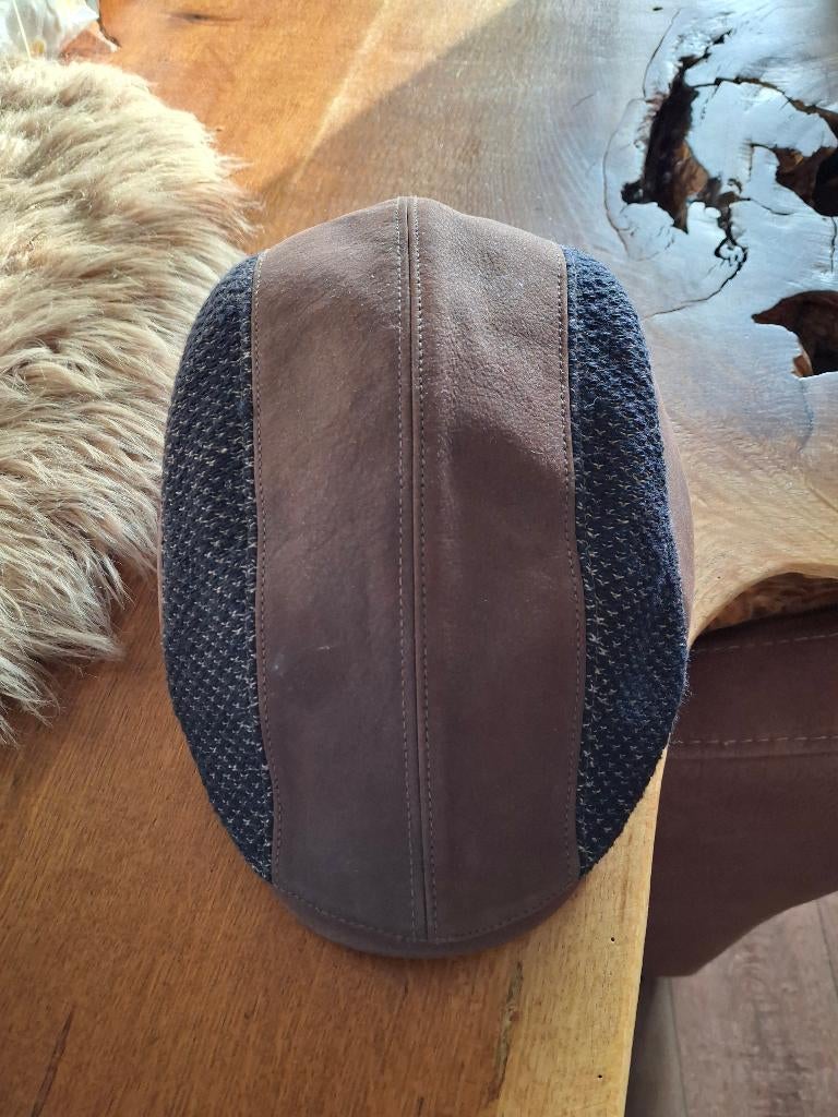 Heren Pet, Ophalen, Alfonso D" este, 58 of 59 cm (L, 7¼ of ⅜ inch), Pet