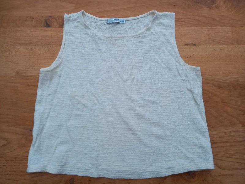 Topje van Mango. Maat XS, Kleding | Dames, Tops, Mango, Beige, Ophalen of Verzenden, Zo goed als nieuw