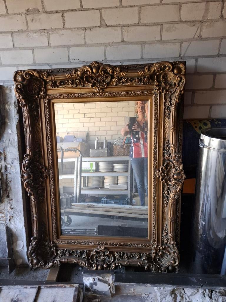 Antieke goudkleurige spiegel 100x130 cm, Ophalen, Rechthoekig