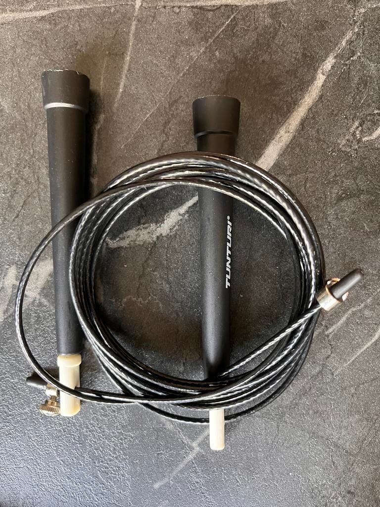 Tunturi springtouw, Sport en Fitness, Springtouwen, Ophalen of Verzenden, Zo goed als nieuw