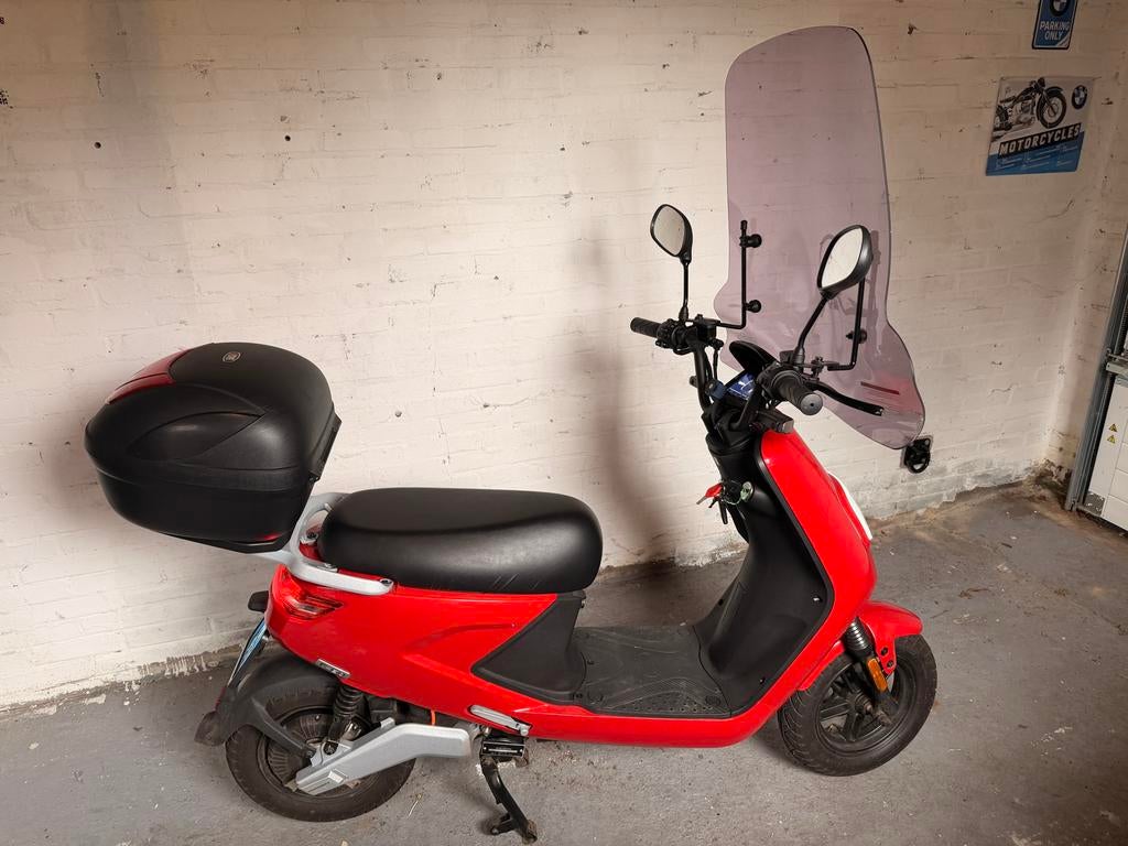 Rode Iva E-go S4 scooter, 1084km, 2022, Ophalen, Maximaal 45 km/u, Elektrisch, Nieuw