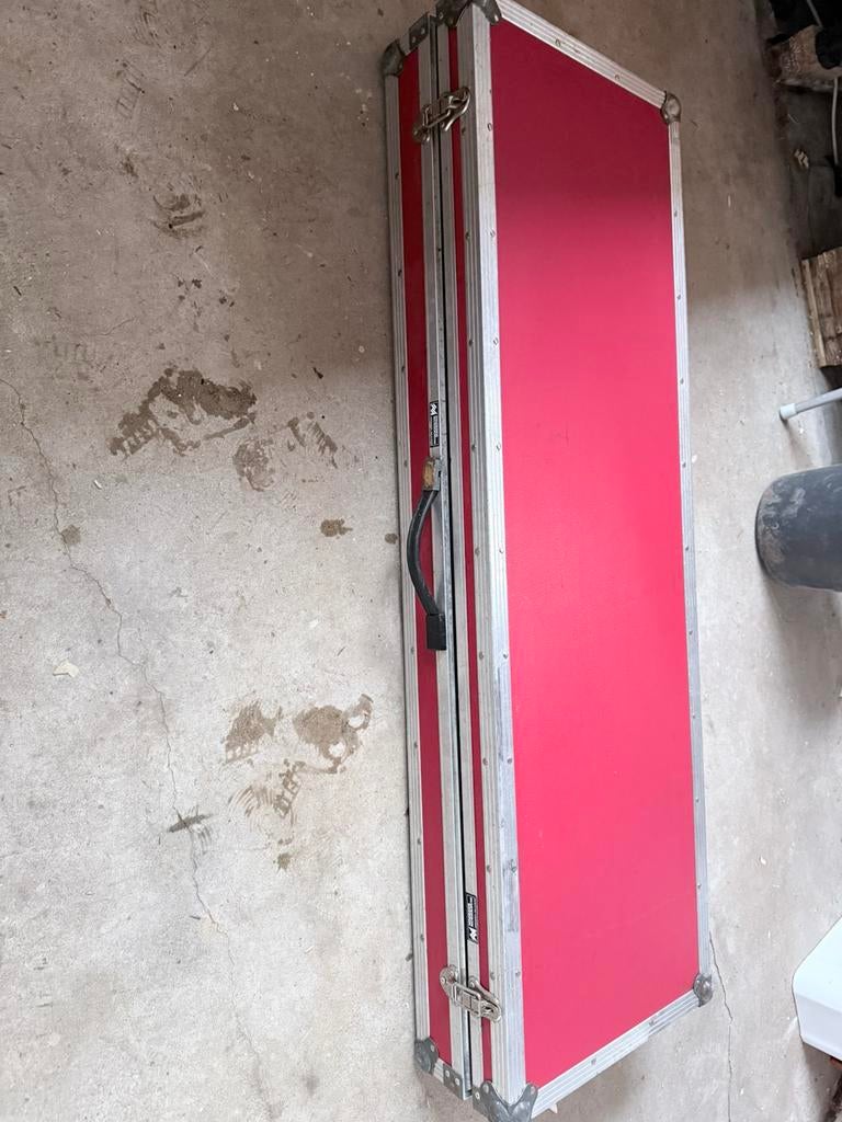 Rode flightcase van Trans cases, Ophalen, Zo goed als nieuw, Overige instrumenten, Flightcase