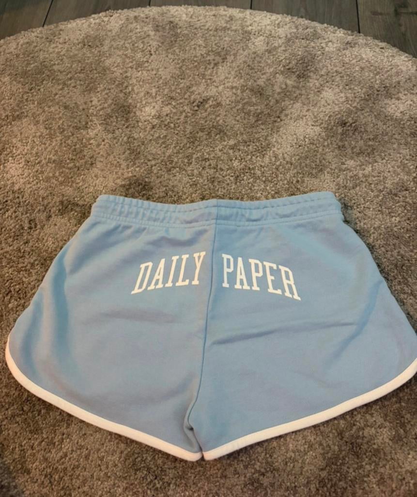 Daily Paper Short XS – Lichtblauw - Sport - katoen - nieuw, Kort, Blauw, Ophalen of Verzenden, Zo goed als nieuw
