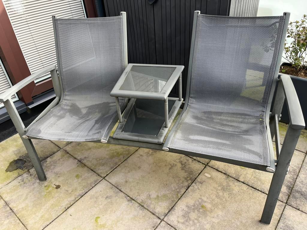 Tuinbankje met tafeltje, Tuin en Terras, Tuinbanken, Ophalen, Gebruikt, Metaal