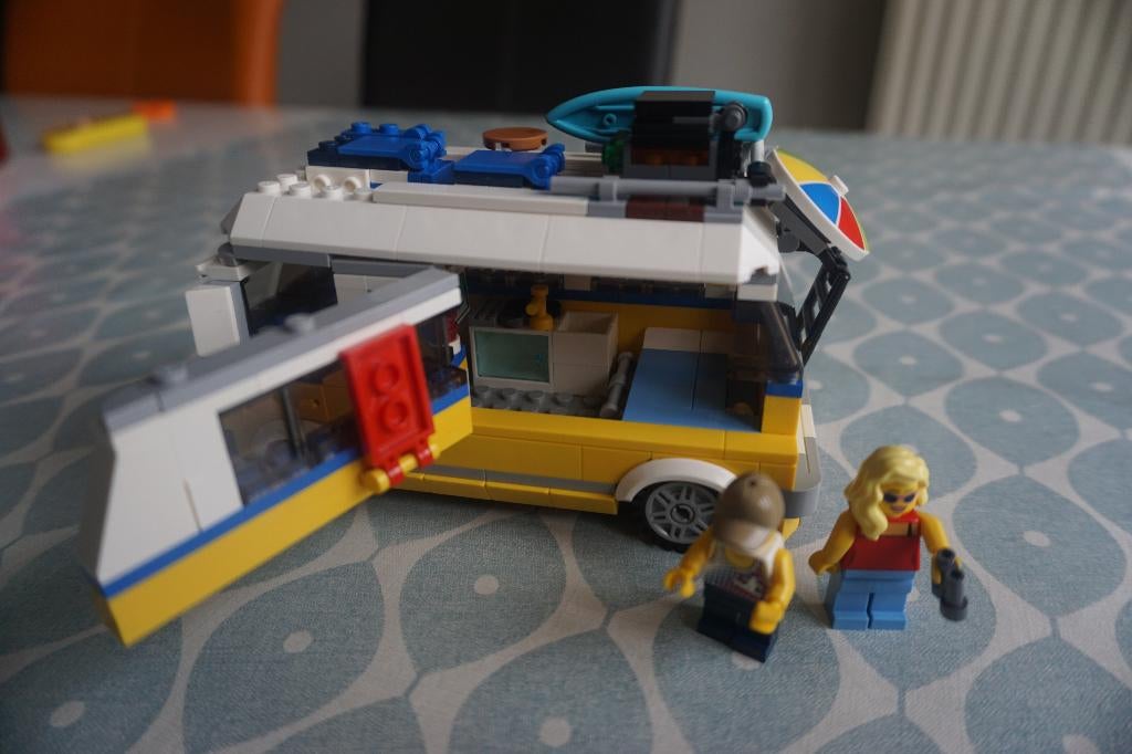 Lego Creator 3-in-1 31079 Zonnig surferbusje, Ophalen of Verzenden, Zo goed als nieuw, Complete set, Lego