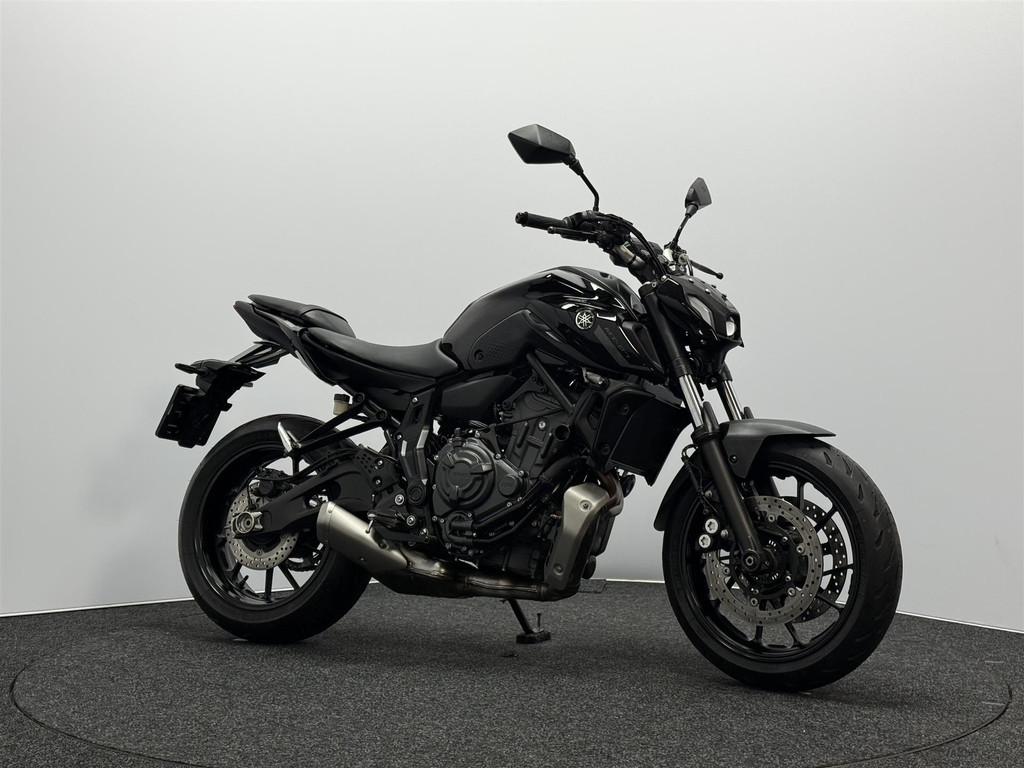 Yamaha MT 07 ABS - foto 2