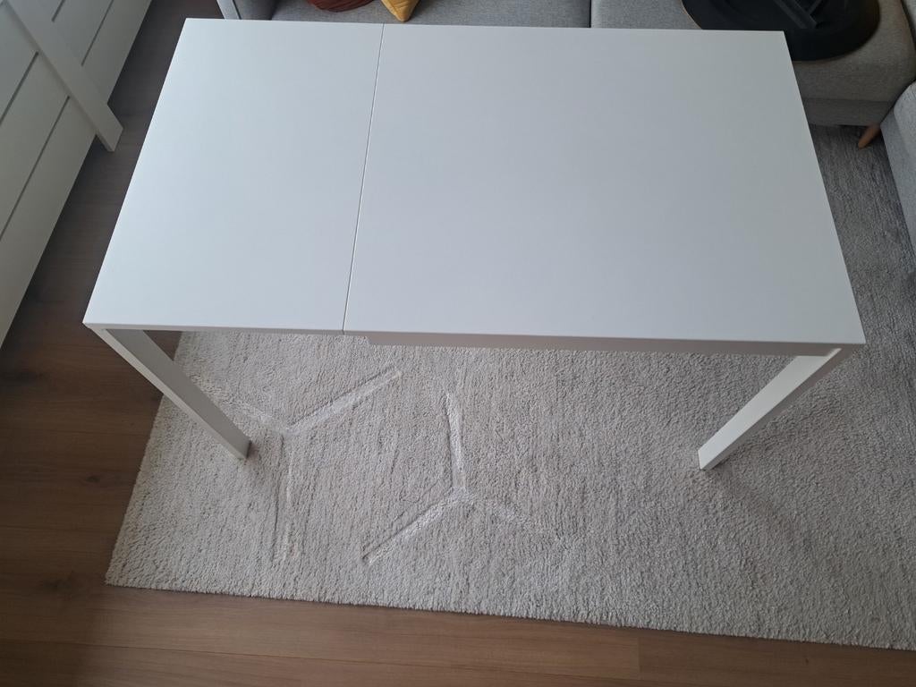 Witte IKEA eettafel, uitschuifbaar, Huis en Inrichting, Tafels | Eettafels, Ophalen, Gebruikt, 100 tot 150 cm, Modern, Scandinavisch
