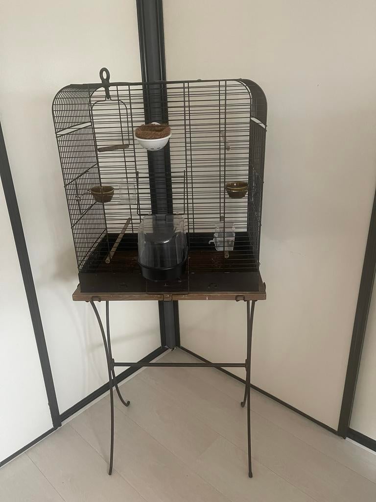 Zolux retro Madeleine vogelkooi met standaard., Dieren en Toebehoren, Vogels | Hokken en Kooien, Ophalen, Zo goed als nieuw, Metaal