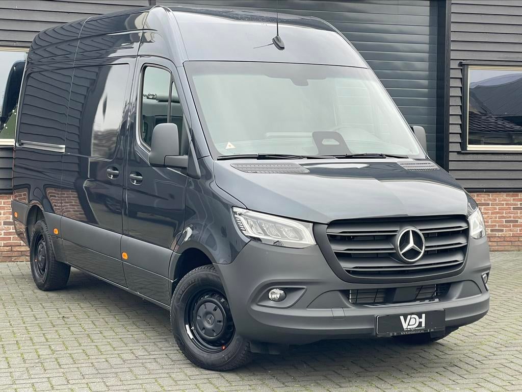 Mercedes Benz Sprinter 319 CDI BPM VRIJ !! 190 pk L2 RWD PRO, Automaat, Achterwielaandrijving, 4 cilinders, Bedrijf