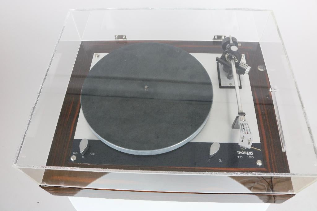 Thorens TD 160 – Volledig nagekeken, nieuwe plint, Audio, Tv en Foto, Platenspelers, Thorens, Ophalen of Verzenden, Zo goed als nieuw